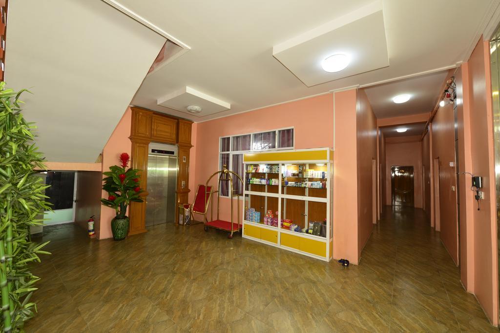 Royal Naung Yoe Hotel Mandalay Exteriér fotografie