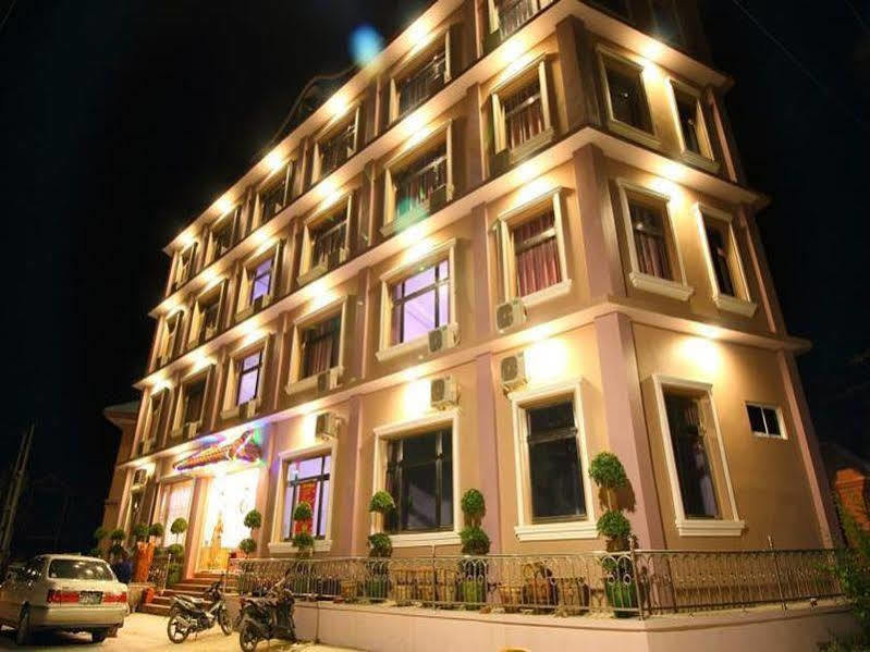 Royal Naung Yoe Hotel Mandalay Exteriér fotografie