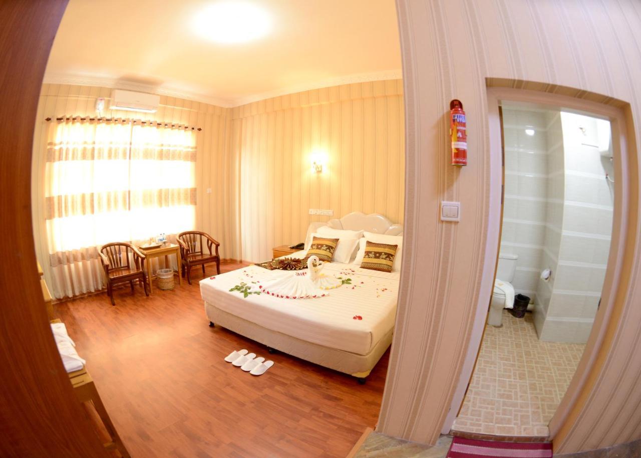 Royal Naung Yoe Hotel Mandalay Exteriér fotografie